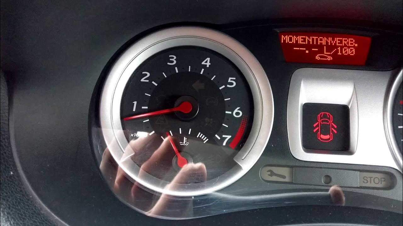 Тахометр оборотов двигателя. Плавает стрелка тахометра. Двигатель змз 406 тахометр. Стрелка тахометра прыгает. Стрелка тахометра.