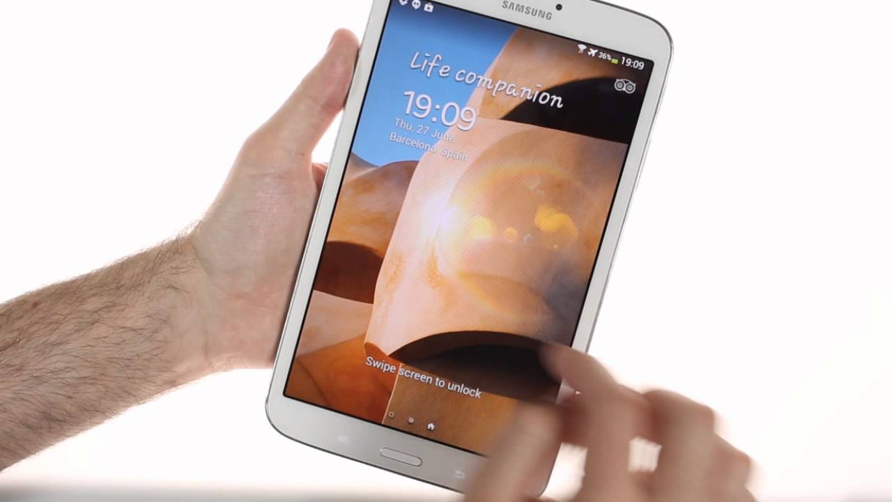 Samsung Galaxy Tab 3 8.0 hands-on preview shoes