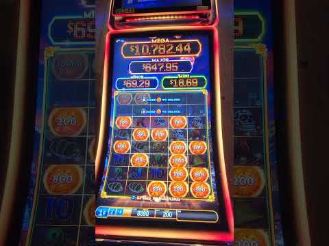 ¡Momentos mágicos Con Mamá en Caliente Casino!