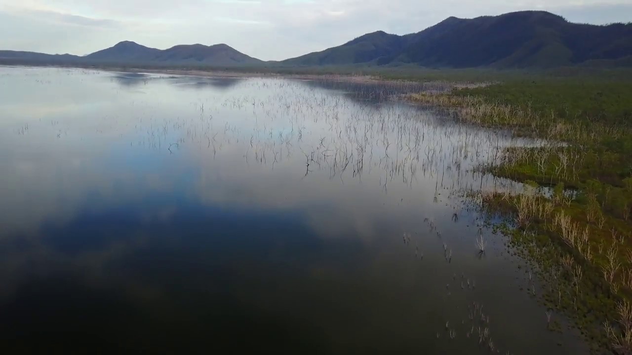 Peter Faust Dam - Endless Oceans, Queensland, Australia
