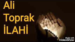 Muhteşem Dua...seni̇n Rizan Doğrultusunda El Açtik Sana Yöneldi̇k Yarab..