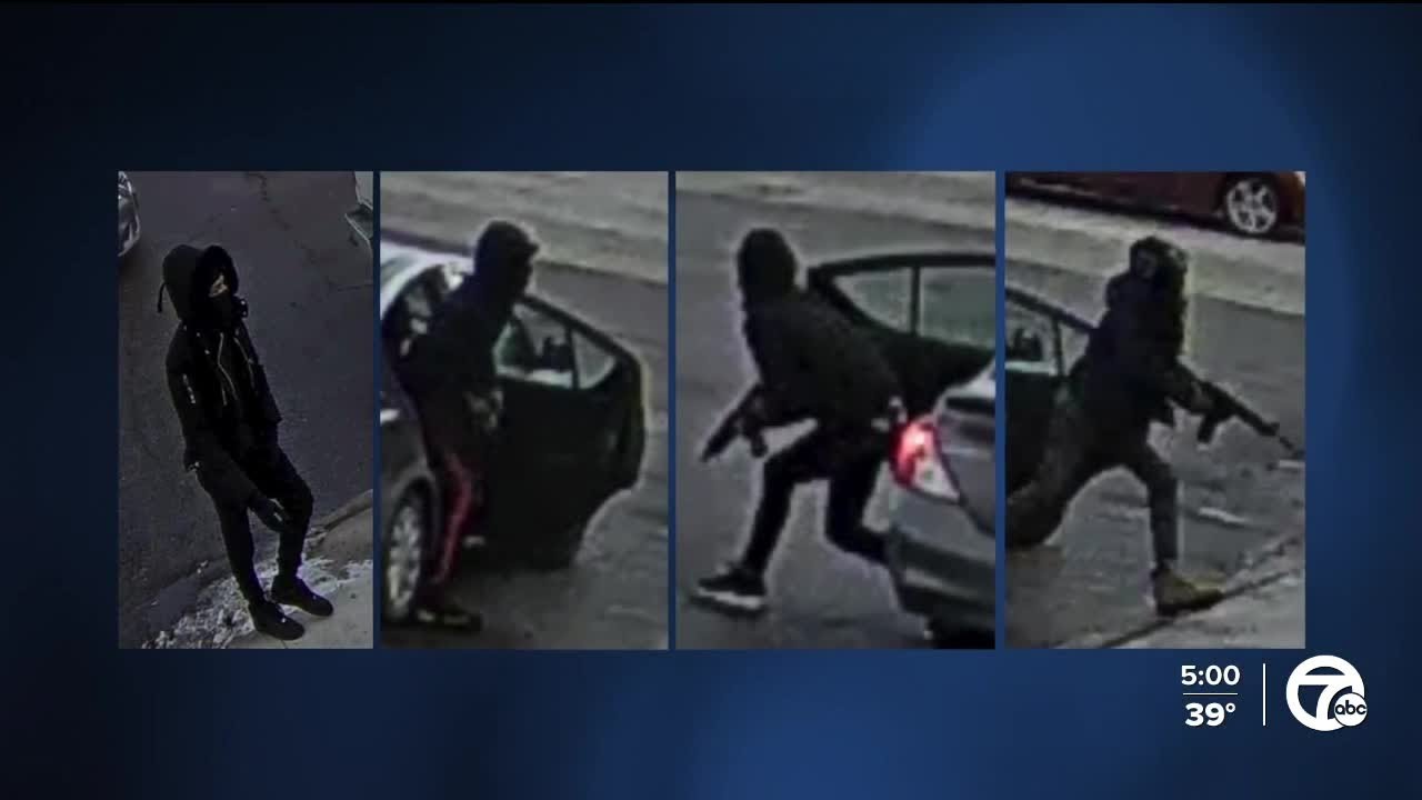 Police searching for four suspects after man killed on Woodward Avenue in daylight