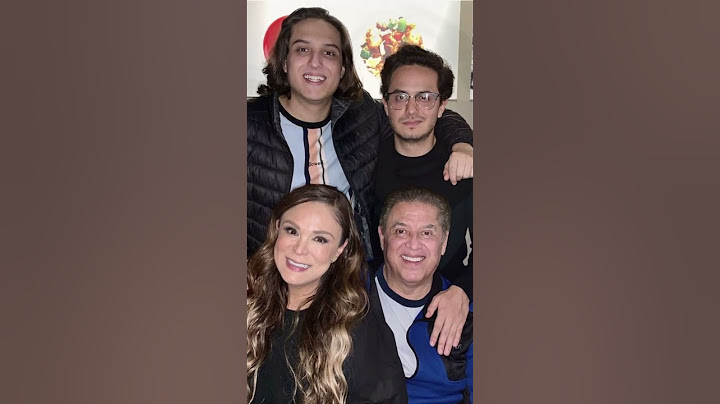 This is how Mario Bezares' son found out about the rumors that Paco Stanley was his father.