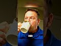 Wasche niemals den Becher eines Seemanns?