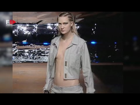 Vintage in Pills E-PLAY Spring 2003 - Fashion Channel