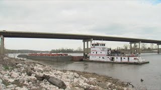 Arkansas River bridge shuts down after barge strike