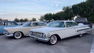 Autos clásicos bajo las estrellas! Evento de carros clásicos de los años 1950  Viernes Junio 16