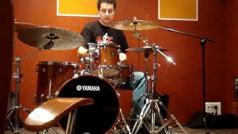 Xavi Reija solo improvisado FNAC Valencia 16-04-10