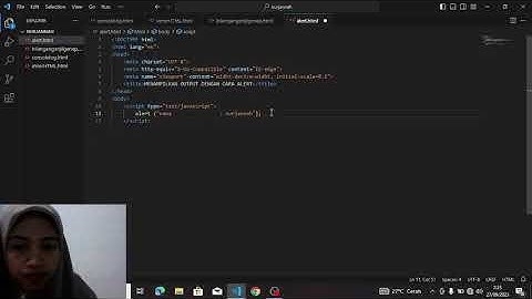 Menampilkan output dengan biodata diri menggunakan alert