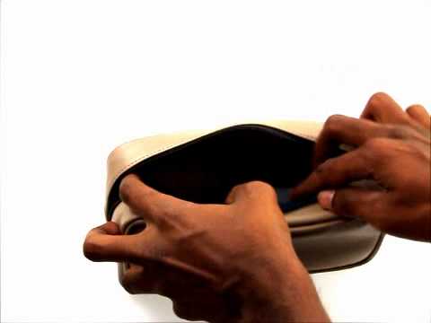 Trousse de toilette en cuir Lucrin