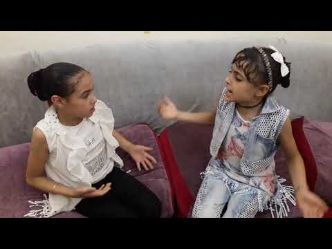 جمال وأداء روووعة سامحني ياحضن ابويا