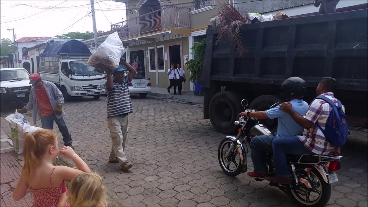Nicaraguan Garbage Truck Cuidad Dario YouTube