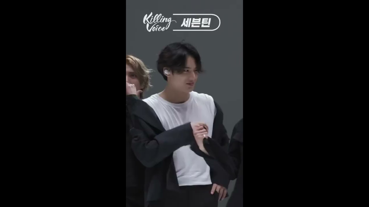 Joshua and Mingyu reaction of DK powerful vocal