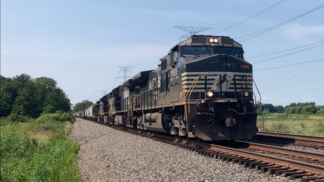 NS DASH 9 QUARTET! NS 9853 with K3HA and fantastic echoes on a eastbound manifest!