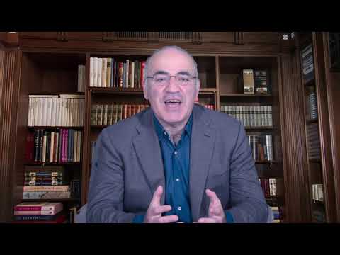 Video: Garry Kimovich Kasparov: Biyografi, Kariyer Ve Kişisel Yaşam