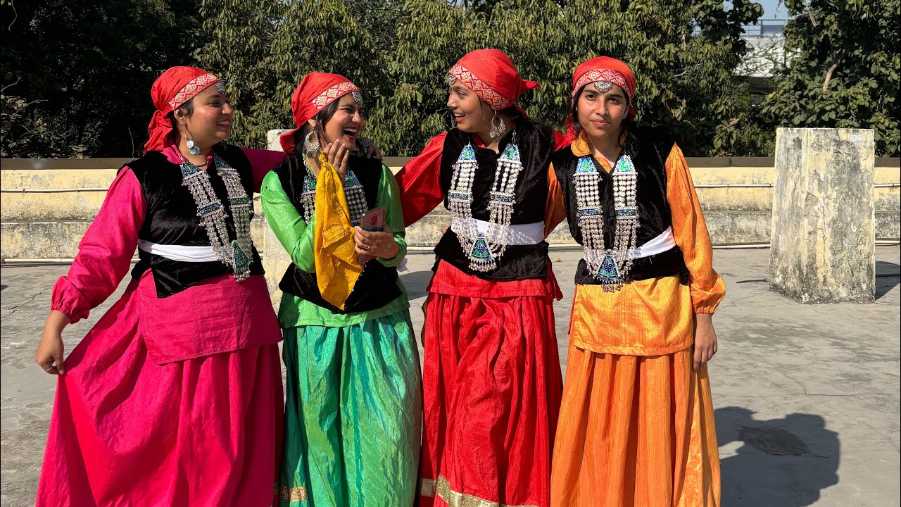 Nati - Himachali Folk | Dunge Naluye x Pani Ra Nala  x Kaljuen Peed | Lakshmibai College, DU |