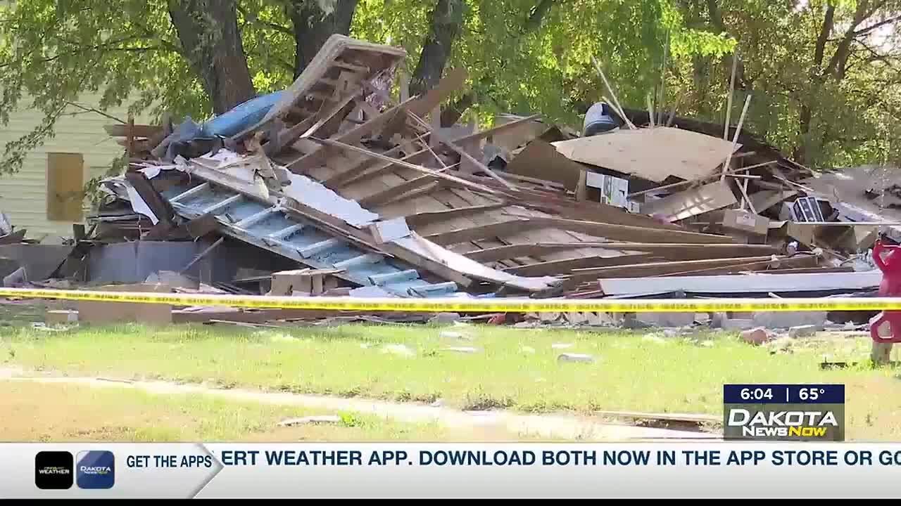 Two residents injured in Gary home explosion - YouTube
