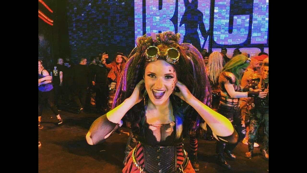 Stéphanie Schlesser - We Will Rock You Hungary - Somebody to Love