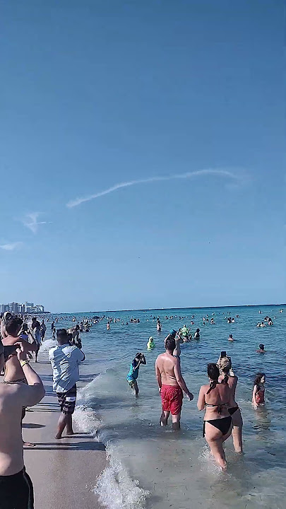 USAF F-15 Eagles Blast Over Hyundai Air and Sea Show Miami Beach
