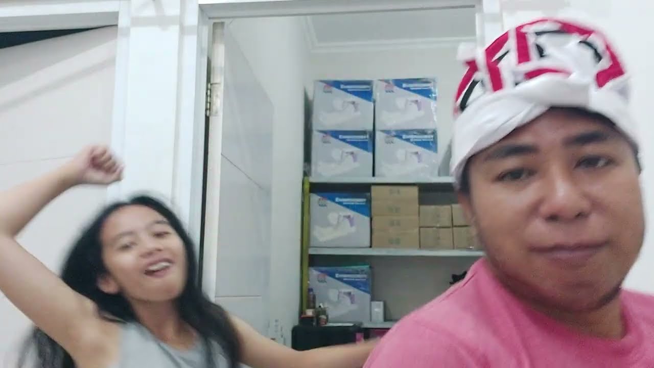 Admin punya kamera baru test putrinya ikut nimbrung aja