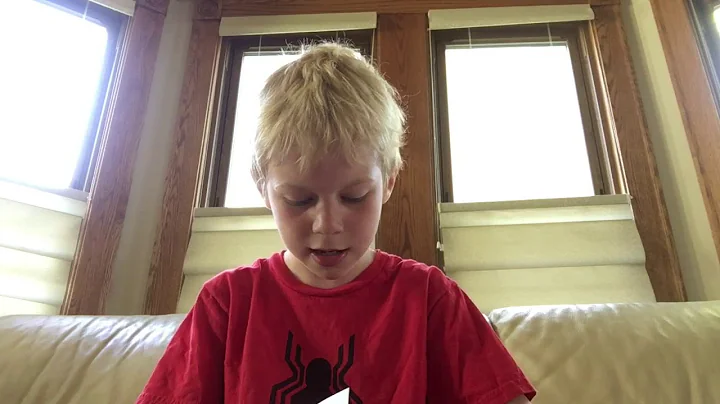 I am Reading Magic Tree House #25 Stage Fright on a Summer Night