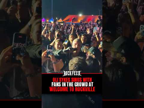Oli Sykes Sings With Fans In The Crowd At Welcome To Rockville