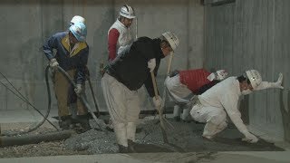 豊洲市場の追加工事始まる 地下の床、コンクリで覆う