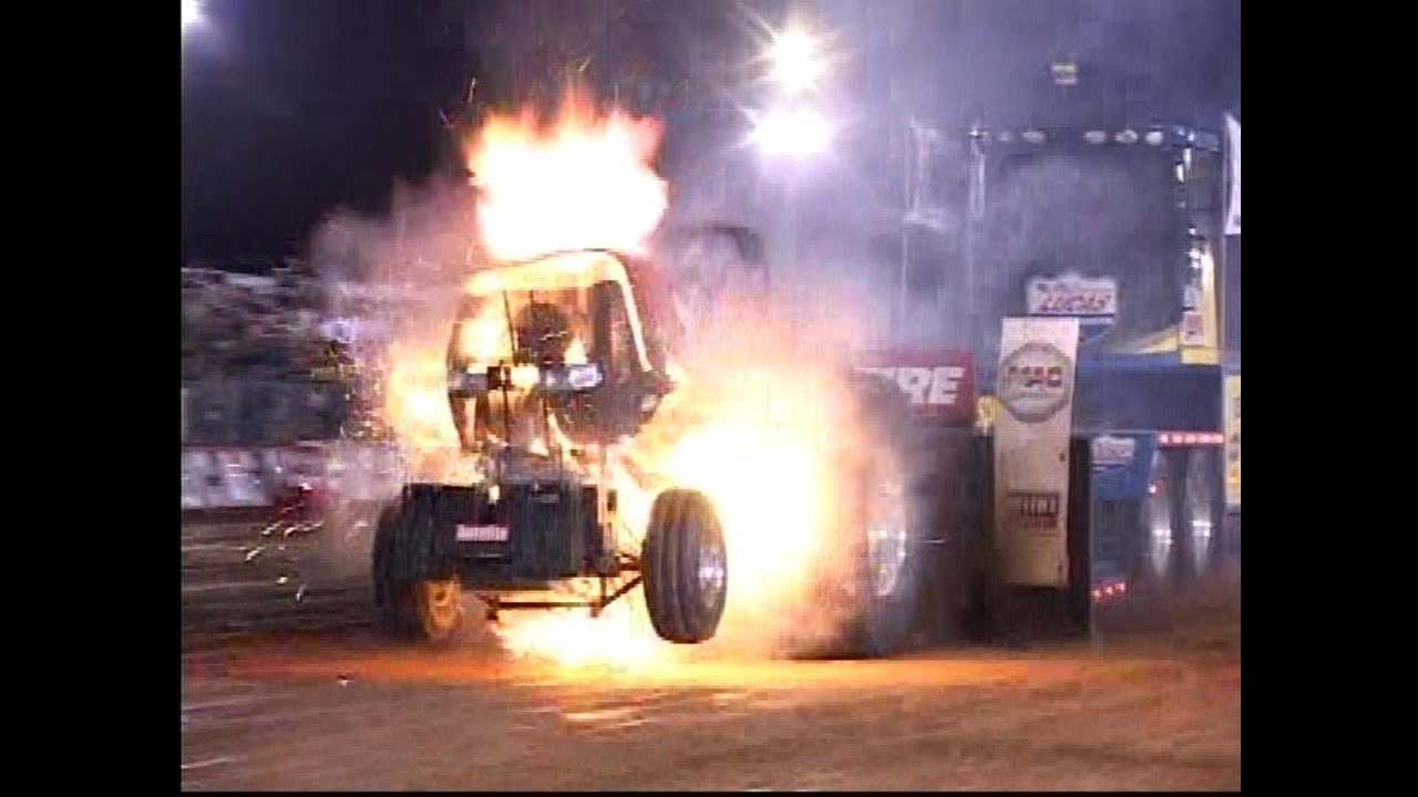 Truck & Tractor Pulling Fails, Mishaps, Fires, Carnage, Wild Rides OOPS