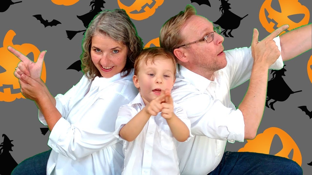 "Trick-Shot" Halloween Vlog - Dude Perfect Style!