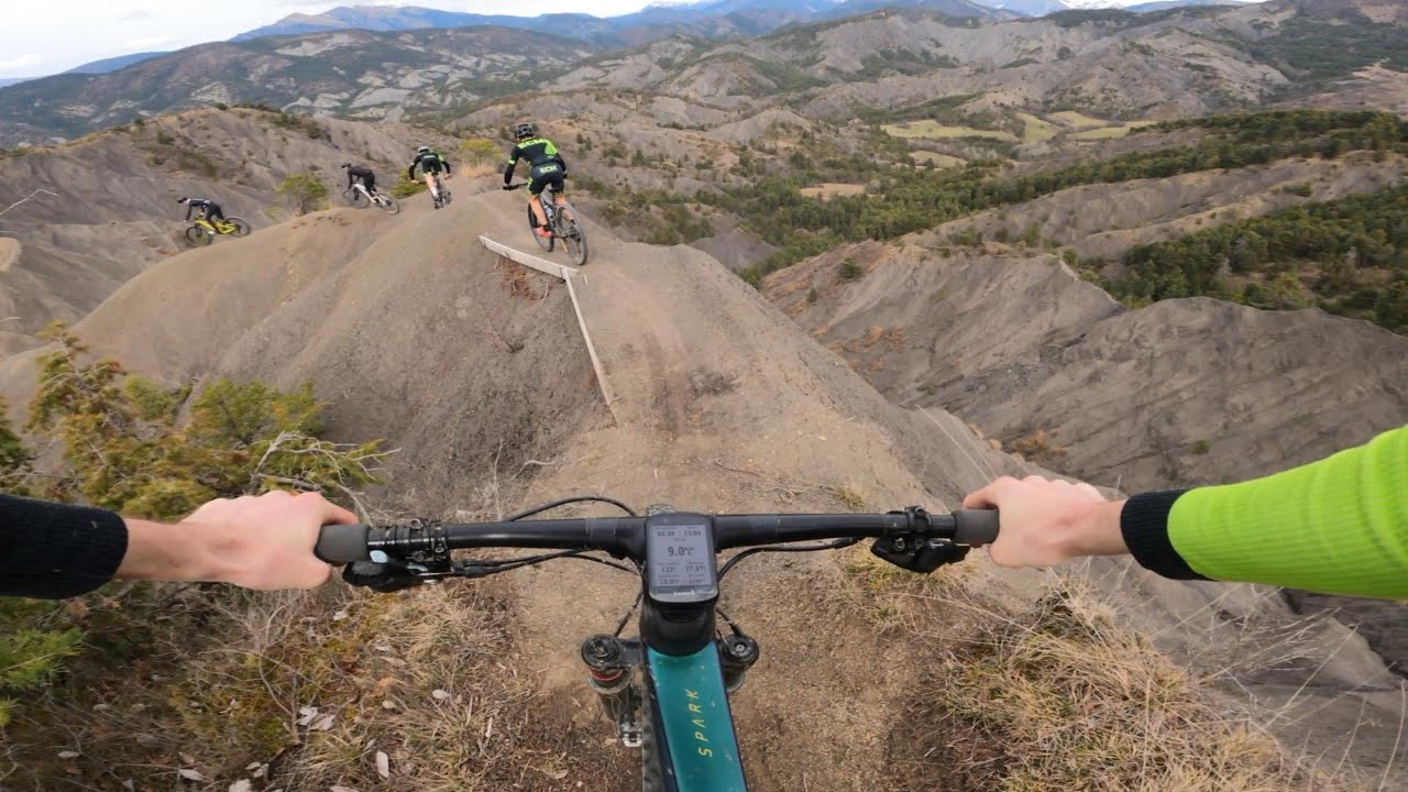 Descente dans les terrre noire