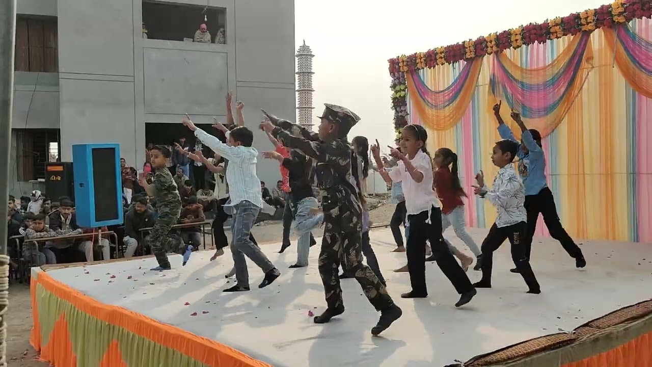 Bapu Sehat Ke Liye Tu To Hanikarak Hain Dance