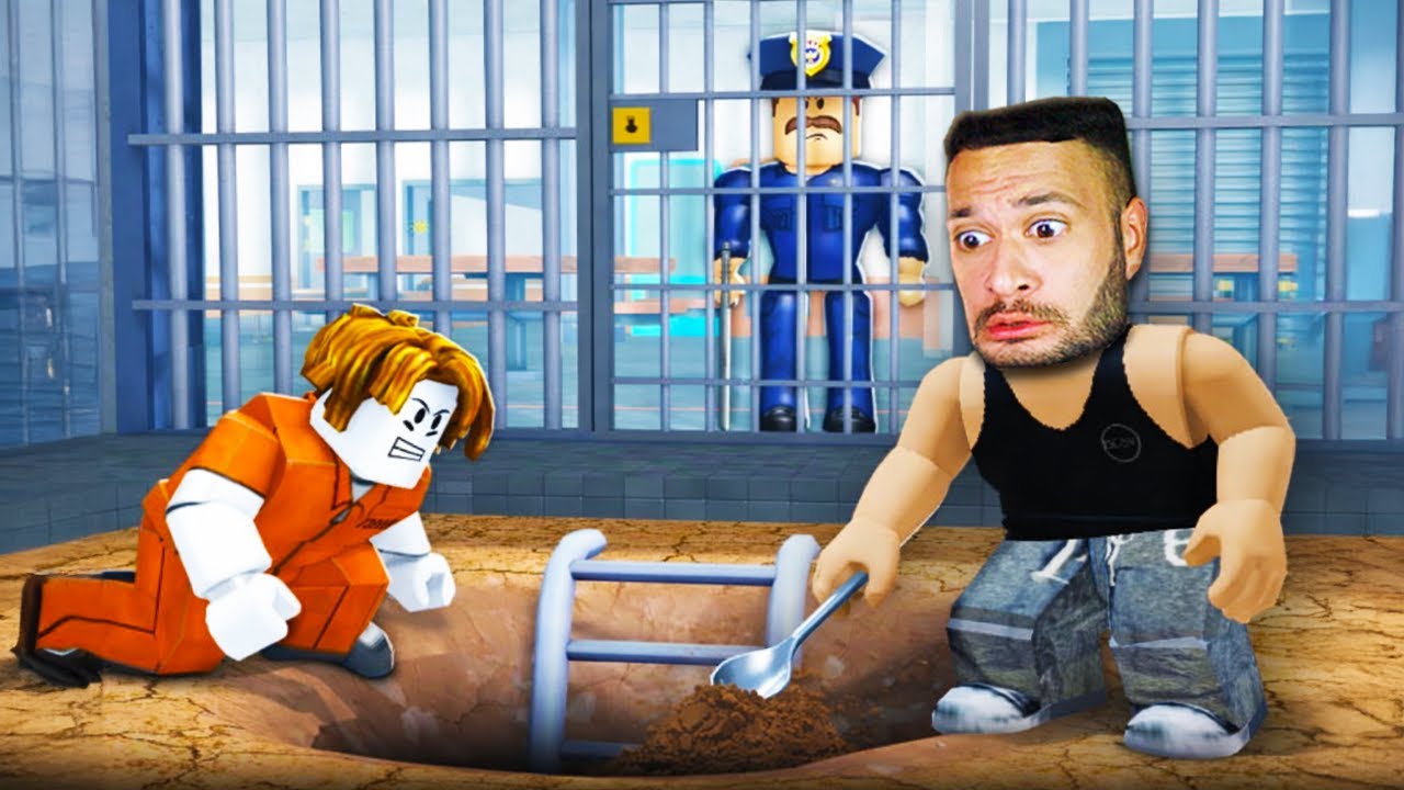 ESCAPANDO da PRISÃO com uma COLHER! Roblox