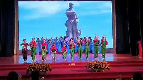 Tổ khúc: Mẹ là tổ quốc ngàn đời - Tiểu học Đông Ngạc A