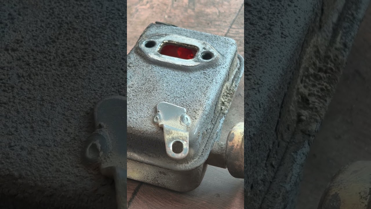 Silencer /mufflor cleaning 👌👌സൈലൻസർ കത്തിച്ചു കരി കളയുന്നു ❤️❤️❤️