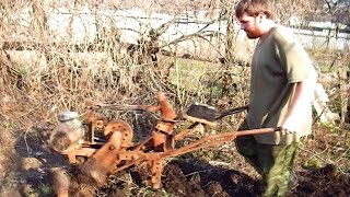 Самодельный электрокультиватор. Homemade electric cultivator.(Сразу хочу предупредить, схемы и чертежей этого монстра у меня нет. Скажу только, что двигатель 3-фазный..., 2015-04-13T20:52:27.000Z)