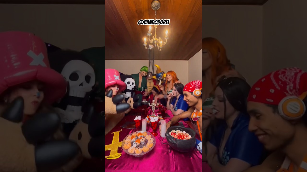 One Piece Cosplayers Halloween - Luffy, Zoro, Nami, Usopp, Chopper, Robin, Franky, Brook, Sogeking