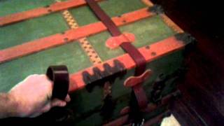 Steamer trunk restored 2