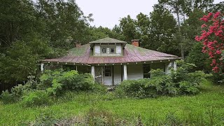 Packed 135 year old Abandoned House in North Carolina w/ Tons of Old Cars