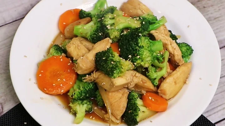Pollo con Brcoli-Comida China Riqusima