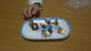 「手作りきのこの山セット」を作る Making Mushroom Shaped Chocolates 「手作りきのこの山セット」を作る Making Mushroom Shaped Chocolates