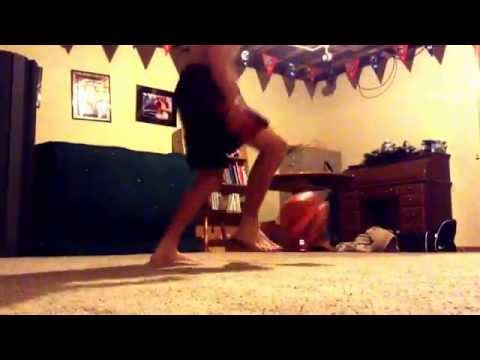 Top soccer moves and turns       (Scissors inside out side marodona)