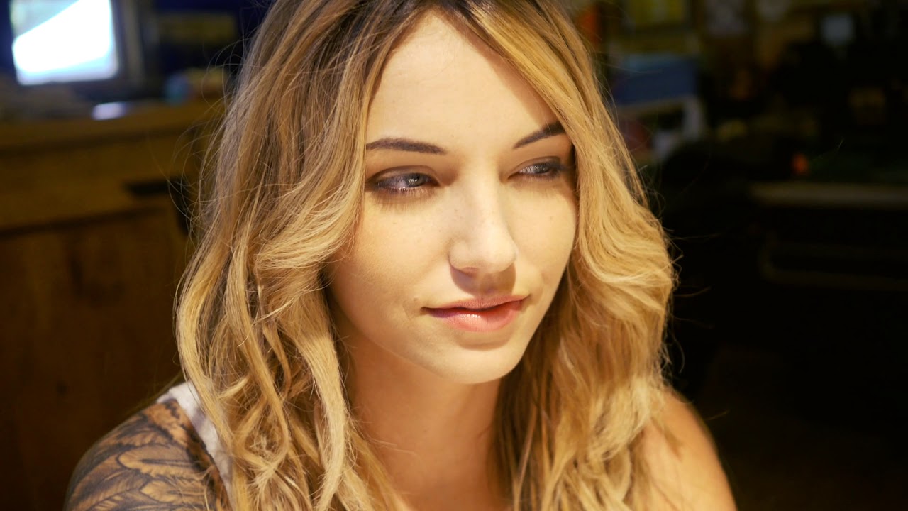 "No Mountain Girl" by Dewey & Leslie Brown and The Carolina Gentlemen YouTube