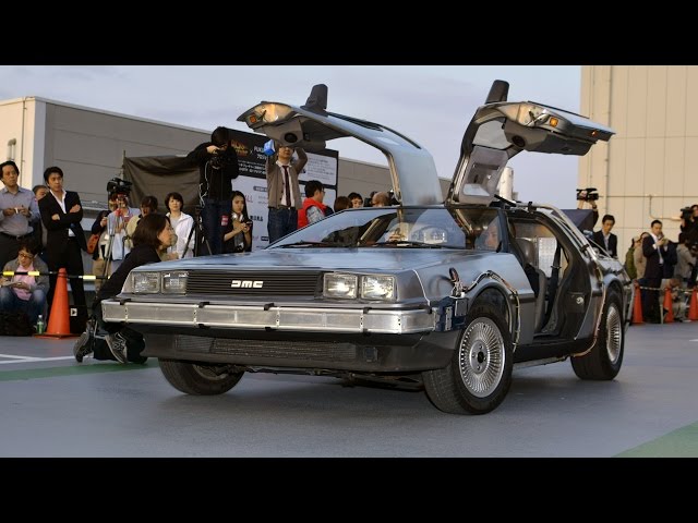 BACK TO THE FUTURE DeLorean Appears in JAPAN! on Oct 21st