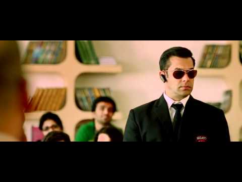 Bodyguard - Lovely Singh meets Divya's College Professor