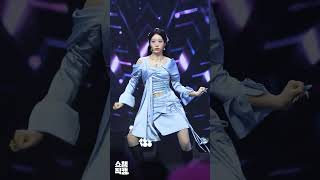 [Show Champion Fancam 4K] 디하나 (Diana) Nails This Performance! 🔥