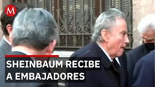 Sheinbaum recibe a embajadores para fortalecer cooperación diplomática en CDMX