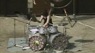 Nick Mason's flawless broken drumstick recovery (Closer Look) - Pink Floyd: Live at Pompeii