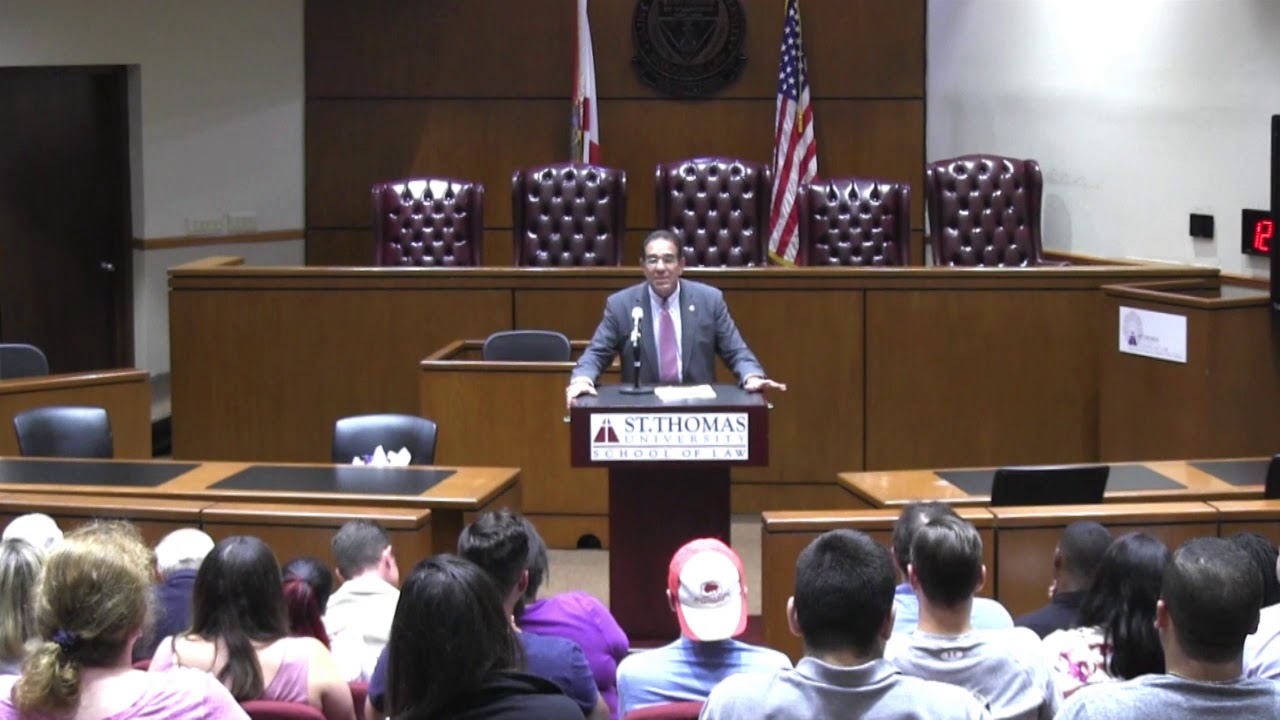 St. Thomas Law Distinguished Speaker-Commissioner Xavier Suarez 9-20-18