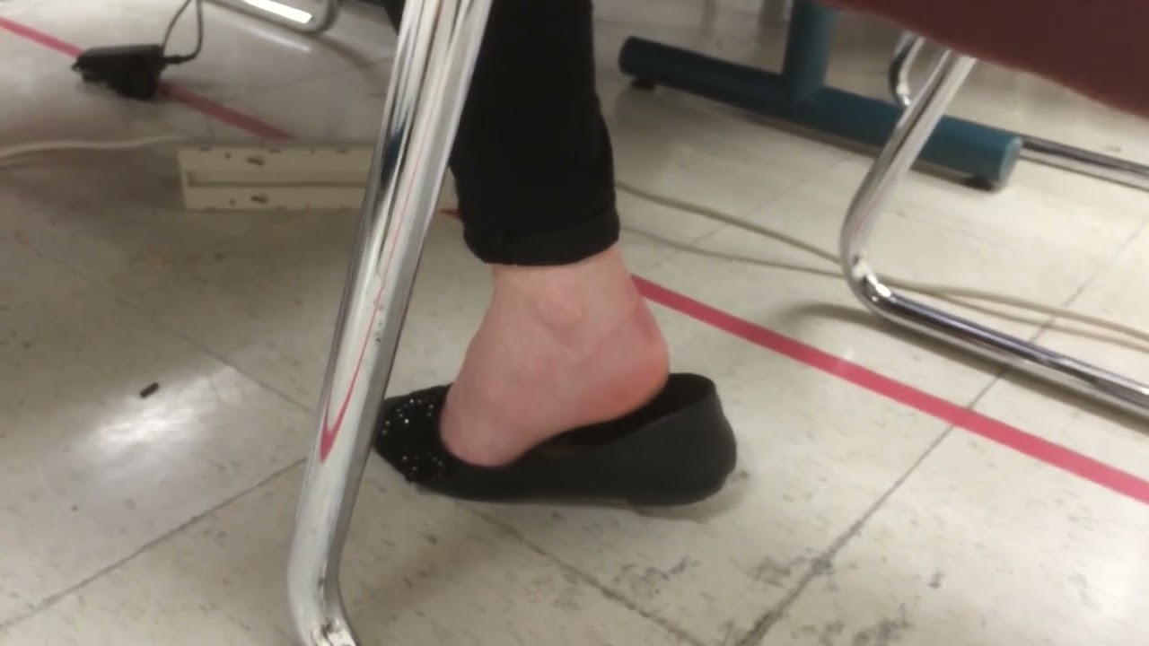 TF -  Black Flats Amazing Closeup 04/05