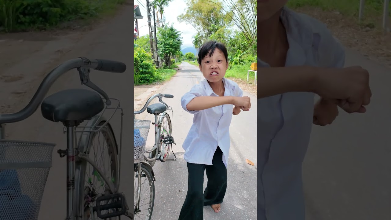 Va chạm giữa hai xe đạp #shorts